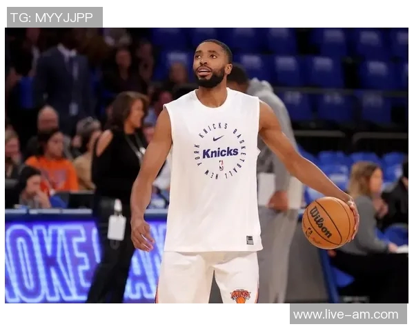 布里奇斯表现低迷12投仅4中三分球失准仅得9分正负值惨淡15